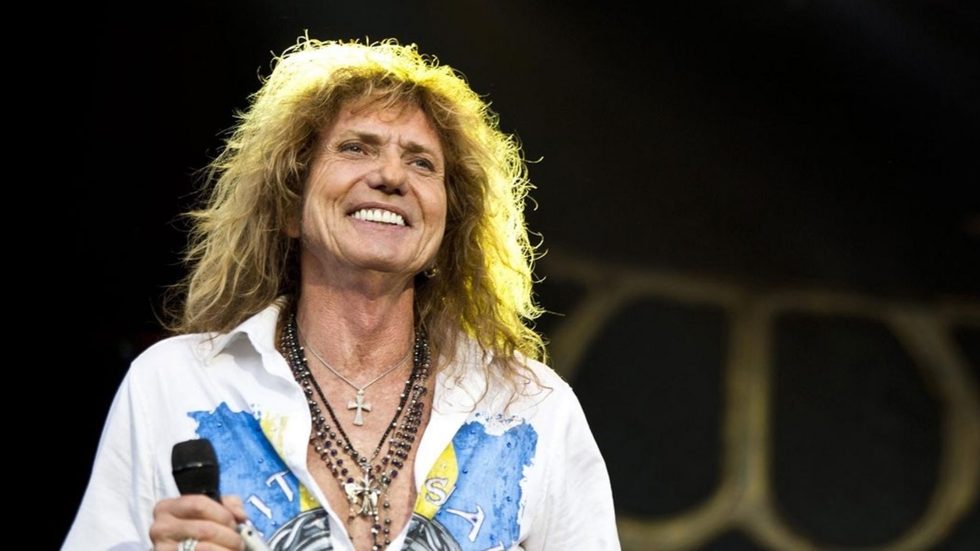 David Coverdale se despede das redes sociais após anunciar aposentadoria da música
